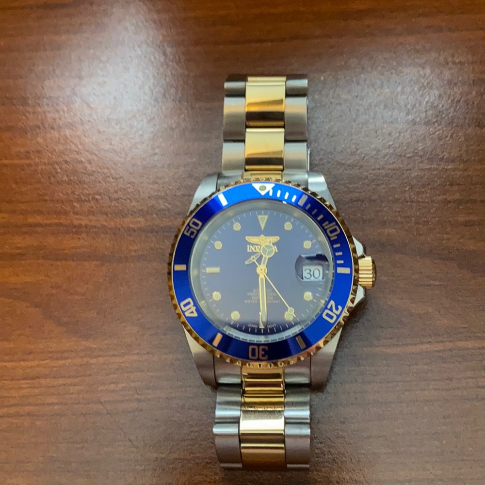 Invicta all stainless steel/ 24 jewels/ water resistant 200m